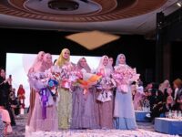 Salah satu brand busana muslim syar’i SiSeSa sambangi kota Makassar dan menggelar roadshow sekaligus fashion show di Kota Hotel The Rinra Makassar, Minggu 28 Mei 2023.